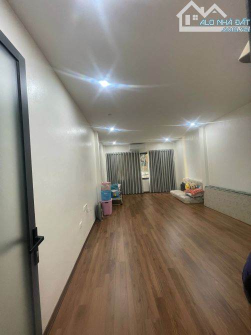 BÁN NHÀ ĐẸP 50M2 MẶT ĐƯỜNG NGUYỄN CẢNH DỊ, HOÀNG MAI, KINH DOANH ĐỈNH, Ô TÔ TRÁNH, 20 TỶ - 2