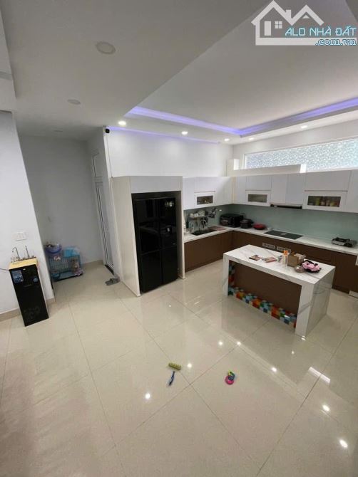 BIỆT THỰ 6 tầng Đường Thạnh Xuân 21 Phường Thạnh Xuân, Q.12 dt 103m2 (7,5mx15m)💵11tỷ - 2