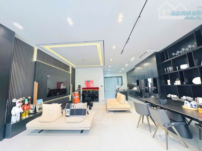 BÁN BIỆT THỰ HIM LAM, 5 TẦNG, 150M2, THANG MÁY, CÓ HẦM, VIEW CÔNG VIÊN, CHỈ 46 TỶ - 2