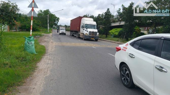 BÁN ĐẤT MT DT744, PHÚ AN, TP.BẾN CÁT, DT:10.6x59, TC200M2, SHR, GIÁ 5,5 TỶ - 2