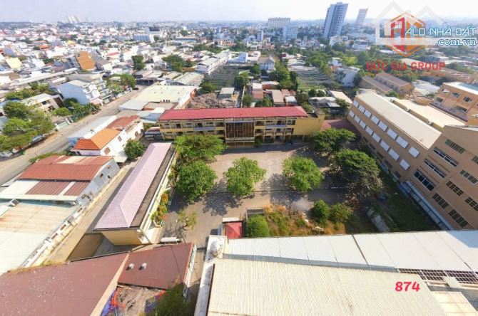Bán 1400m2 Đất Thổ Cư Mặt Tiền Nguyễn Ái Quốc , Biên Hoà, Đồng Nai Giá 134 tỷ - 2
