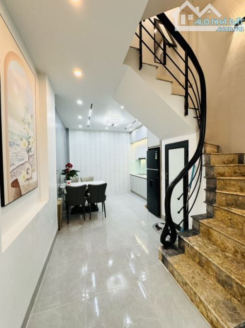 Trung tâm Thanh Xuân 5tầng, 5Ngủ, full nội thất, gần ô tô, ở ngay chỉ 7tỷ62 - 2