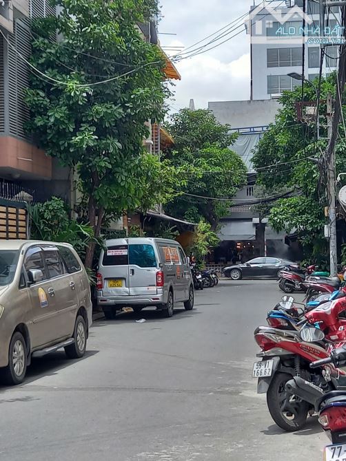 Định cư Mỹ bán gấp nhà đường Nguyễn Minh Hoàng  , Tân Bình , 7x12m , 4 tầng , chỉ 23,5 tỷ - 2