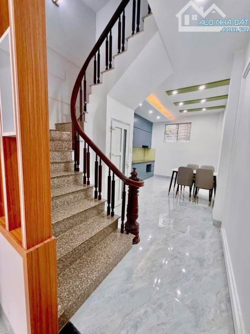 Bán Nhà Phân Lô Vỉa Hè Ô Tô Tránh Kiến Hưng 55m 5 Tầng MT 5m Giá 12 Tỷ - 2