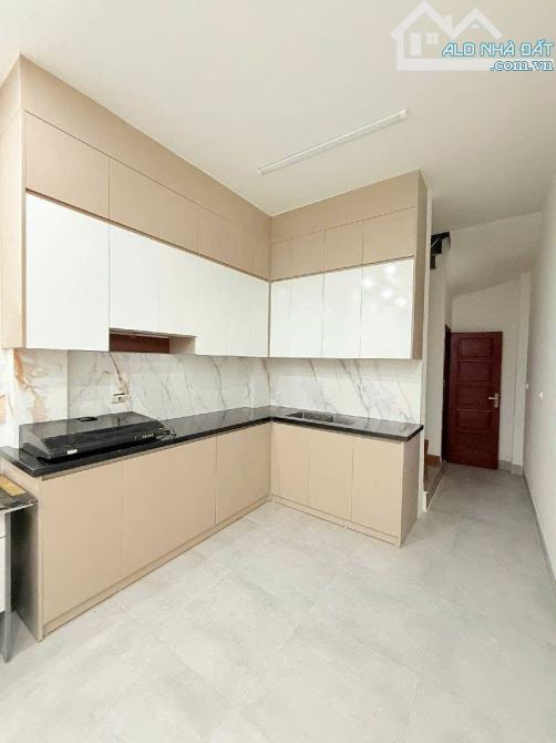 BÁN NHÀ MỚI NGỌC THỤY – DÂN XÂY – Ô TÔ ĐỖ CỬA - Ở NGAY –  34M2 CHỈ 7,4 TỶ - 2