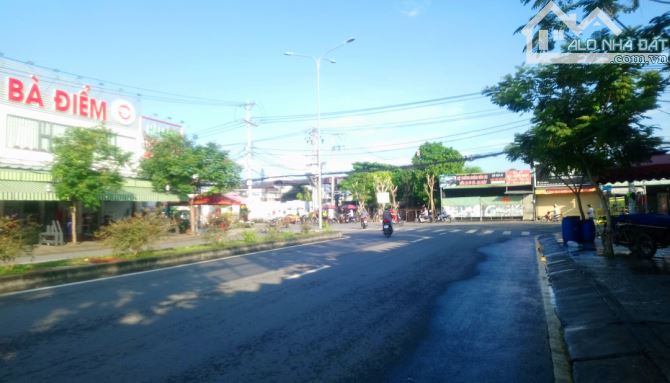 *CẦN BÁN GẤP ĐẤT MẶT TIỀN &TIỀN LÂN - BÀ ĐIỂM LÔ GÓC 3 MẶT TIỀN - ĐƯỜNG XE CONTAINER*  🏘️ - 2