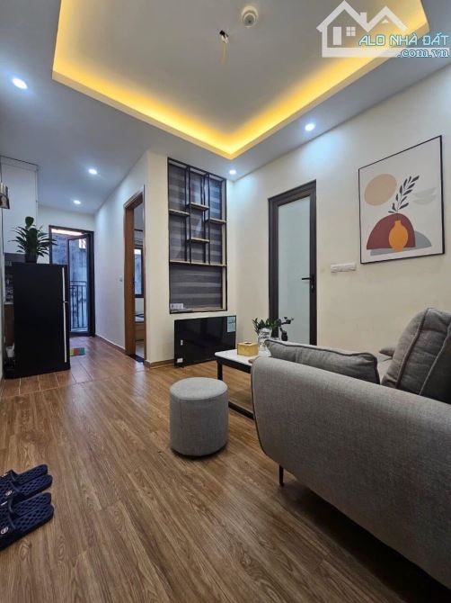 NGÕ GẦN PHỐ TRUNG TÂM HÀNG NHƯ TIẾP LONG BIÊN 20 TỶ DT 105M MT 6M 4T KINH DOANH - 2