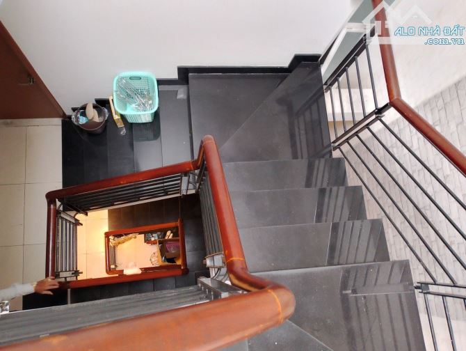 Ngay chợ Bà Chiểu giáp Quận 1 - Bán nhà Bình Thạnh HXH 6m Bùi Hữu Nghĩa- 4 tầng (4x17m) - - 2