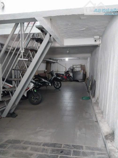 HIẾM, CHDV (4.5 x 18) HẦM + 3Tầng (10phòng) hẻm OTO đường số 7, P3, Gò Vấp, chỉ 12.5tỷ - 2