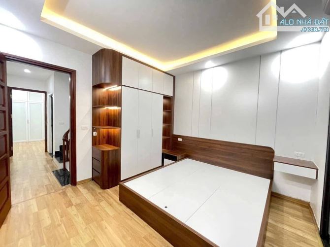 BÁN NHÀ PHÚC ĐỒNG 6.X TỶ, DT42M2, MT3.8M, Ô TÔ THÔNG CÁCH 15M, GẦN BIG C, AEON MALL - 2