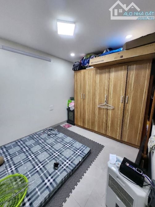 Bán đất tặng nhà đẹp dân xây , 2 mặt ngõ Oto vào, Lê Trọng Tấn - Hà Đông, giá chỉ 150tr/m2 - 2