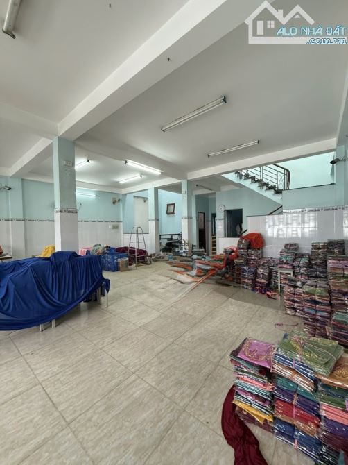 BIỆT THỰ HẺM XE TẢI TÂN KỲ TÂN QUÝ, 200M2, 4 TẦNG, 16.7 TỶ TL - 2
