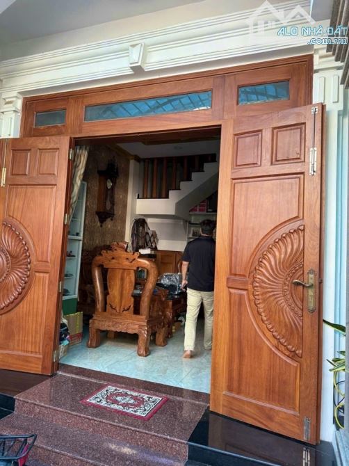 🏡BIỆT THỰ 3 TẦNG ĐƯỜNG HÀ HUY GIÁP QUẬN 12- FULL NỘI THẤT- NGANG 7M- NHỈNH 7 TỶ💵  ◾️Diện - 2