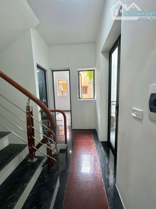 BÁN NHÀ PHỐ ĐỘI CẤN – 40M² – 4 TẦNG – MẶT TIỀN 6M – GIÁ 10 TỶ - LÔ GÓC 3 THOÁNG - 2