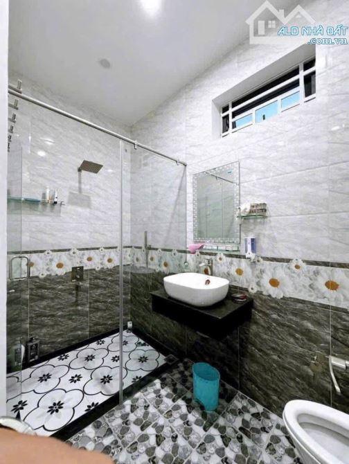 NHÀ 2 lầu đẹp kdc Nam Long, Cái Răng giá 5 tỷ 550 tr (thương lượng ít) - 3