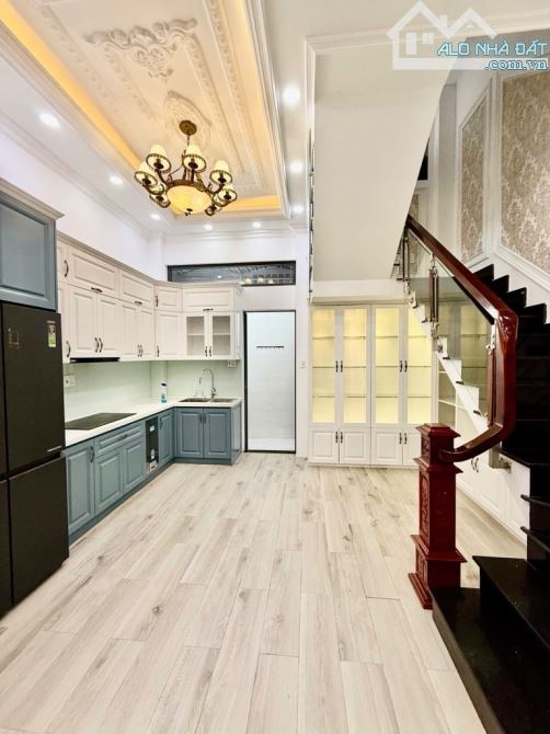 Bán nhà mới 4 tầng KDC Sài Gòn Mới – Nhà Bè, đường 8m, xe hơi đậu tận cửa - 3