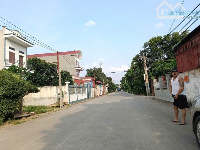 Cần Bán lô đất thôn lạc xá, quế Tân , quê võ, BN. Dt 228m2 mặt 7m giá 5,2 tỷ - 3
