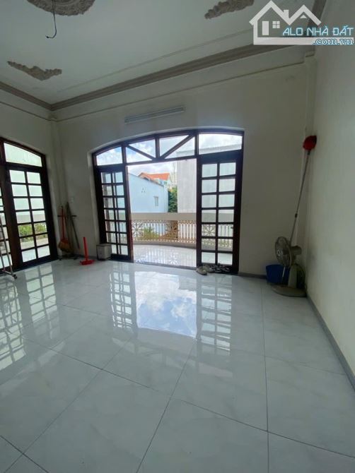 GIÁ CỰC TỐT, THỬA RỘNG - MT CỐNG LỞ, PHAN HUY ÍCH - GẦN 500M2, NGANG 8M NỞ ĐẸP, 3 TẦNG - 3