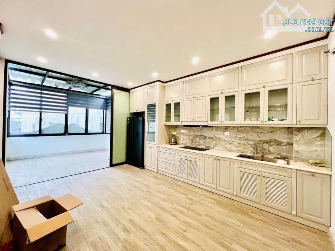 CẦU GIẤY Ô TÔ VÀO NHÀ KINH DOANH 7 TẦNG THANG MÁY 50m MT4.1m GIA 19 Ty5 - 3