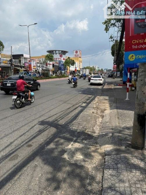 Nhà 20 tỷ 1 Trệt 2 Lầu Sân Thượng Mặt Tiền Đường Mậu Thân Đ Nguyễn Văn Cừ, TP Cần Thơ - 3