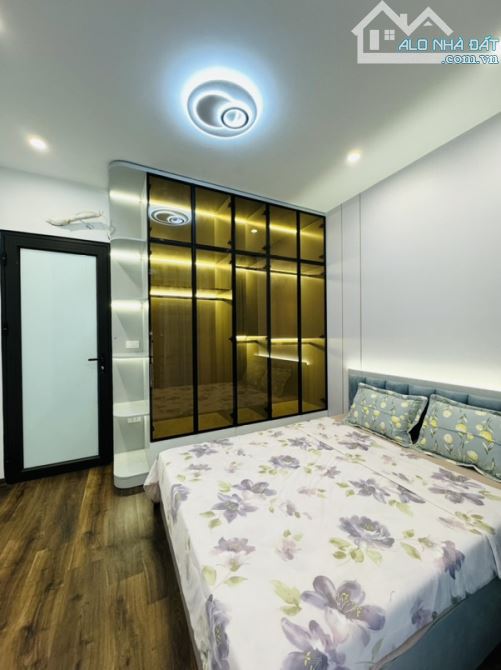Trung tâm Thanh Xuân 5tầng, 5Ngủ, full nội thất, gần ô tô, ở ngay chỉ 7tỷ62 - 3