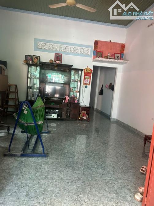 Kẹt lắm rồi bán nhanh gấp nhà Đ.Nguyễn Thị Sóc, hóc môn - 94m2 - SHR. Giá 855Tr - 3