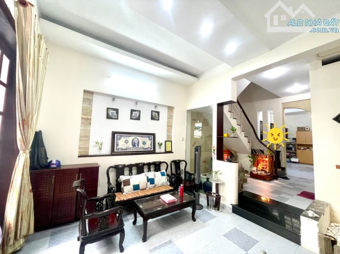 NHÀ 2 MẶT TIỀN HẺM RỘNG RÃI, QUẬN 3 - NGANG HƠN 4M - 4 TẦNG BTCT - 70M2 - NHỈN 11 TỶ - 3