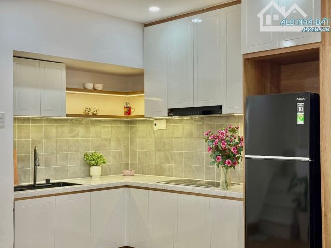 BÁN NHÀ THẠCH BÀN GIÁ 9.X TỶ, DT60M2, MT4M, Ô TÔ, NGÕ THÔNG, FULL NỘI THẤT, CHỦ MÓT BÁN - 3