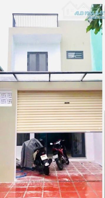 Nhà 2 tầng mặt tiền kinh Doanh Hồ TÙng Mậu, cách bãi biển Nguyễn Tất Thành chỉ 100m Dt: 10 - 3