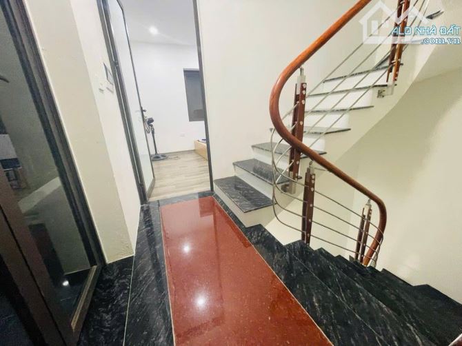 BÁN NHÀ PHỐ ĐỘI CẤN – 40M² – 4 TẦNG – MẶT TIỀN 6M – GIÁ 10 TỶ - LÔ GÓC 3 THOÁNG - 3