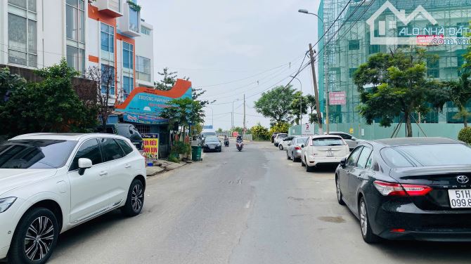 Bán nhà mặt phố Shop house dự án La Astoria đường Nguyễn Duy Trinh Quận 2 cũ (108m2) 21 tỷ - 3