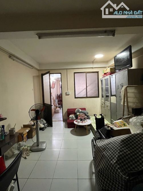 Kẹt tiền bán gấp  nhà 3 tầng, đường Trần Phú, P4, Quận 5, Tiện KD - Giá tốt - 4
