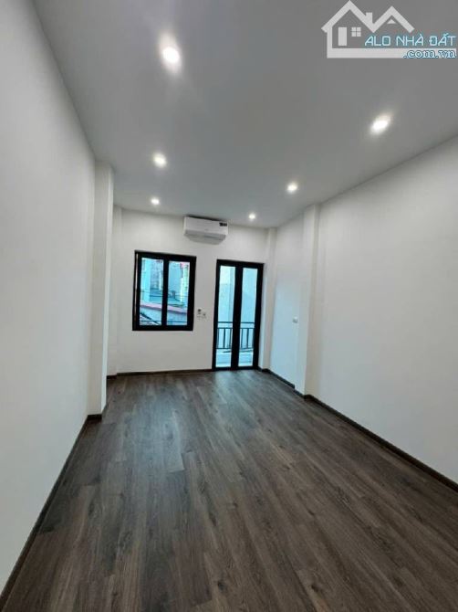 BÁN NHÀ ĐẸP CHIẾN THẮNG HÀ ĐÔNG – NGÕ RỘNG – Ô TÔ GẦN – DT 40m2 - NHÀ DÂN XÂY CHẮC CHẮN - - 4
