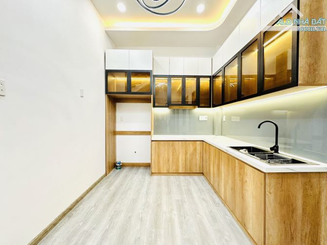 💥 NHÀ 4 TẦNG MỚI ĐẸP - NGANG 5M – HẺM Ô TÔ – TRUNG TÂM Q10 – CHỈ 12.X TỶ 💥 - 4