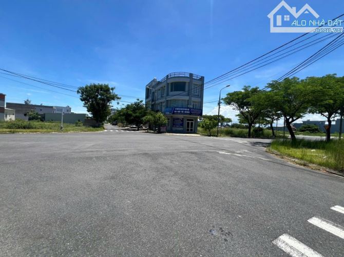 Bán cặp đất Biển Tân Trà đường Võ Văn Đồng ( 10 x 20) kẹp cống bên hông 3 mặt thoáng - 4