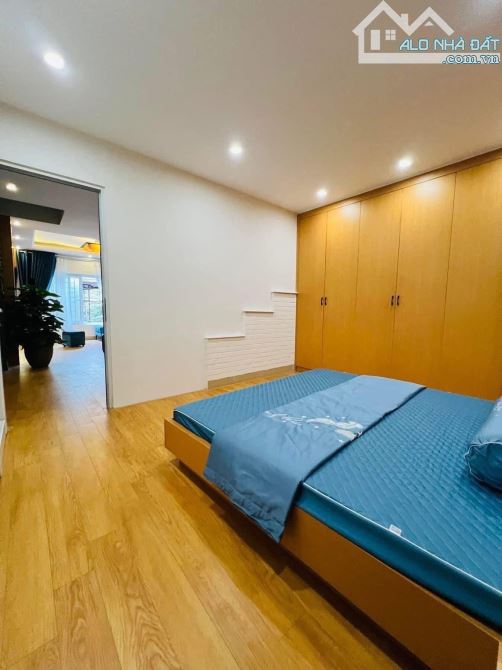 Tôi bán nhà riêng Kim Mã - 43m2 - 5 tầng - Giá 8.6 tỷ - 4
