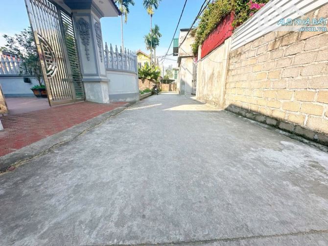 BÁN NHÀ THẠCH BÀN GIÁ 5.4 TỶ, DIỆN TÍCH 36M2, MT4.1M, 4 TẦNG, Ô TÔ 20M, NGÕ THÔNG, FULL ĐỒ - 4
