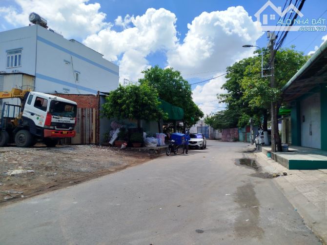 *CẦN BÁN GẤP ĐẤT MẶT TIỀN &TIỀN LÂN - BÀ ĐIỂM LÔ GÓC 3 MẶT TIỀN - ĐƯỜNG XE CONTAINER*  🏘️ - 4