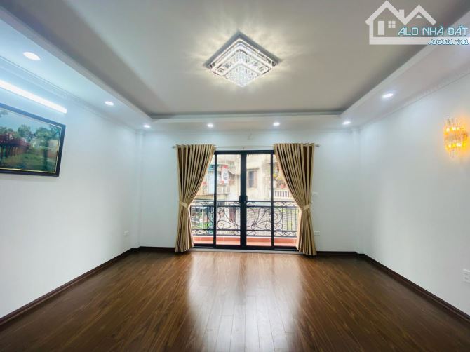 Bán nhà phố Kim Đồng, khu phân lô ô tô tránh, thang máy 61 m2 nhà 5 tầng giá 21.8 tỷ - 4
