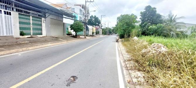Mặt tiền ngang 10m đào sư tích 200m2 gấp bán - 4