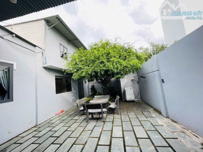 Bán Nhà (Ngang 11,5M x 25M) Phường Quyết Thắng, Cách đường Cách Mạng Tháng 8 vào 30M - 4