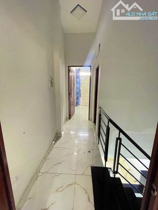 Nhà 2 tầng 1/ Hẻm 6m đường Bùi Văn Ngữ, P. Hiệp Thành, dt 54m2 Giá 3,9Tỷ - 4
