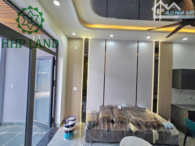 Bán nhà xây mới 1 trệt 1 lầu cách cầu Bửu Hòa 1km sân oto - 4