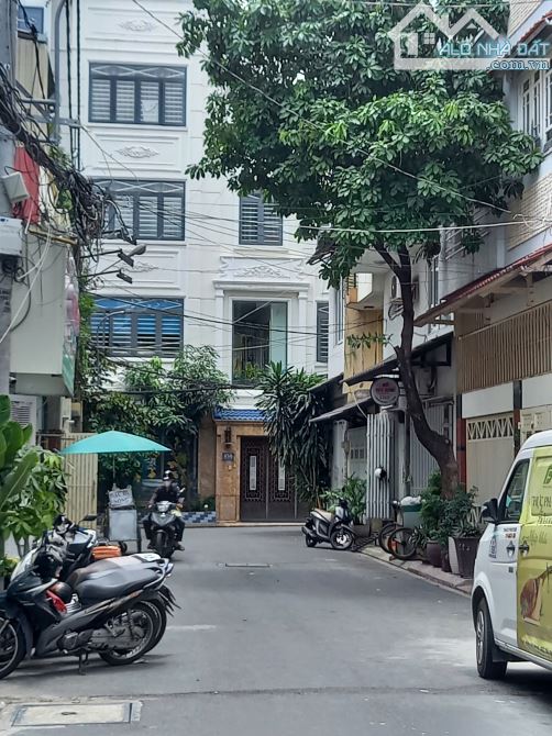 Định cư Mỹ bán gấp nhà đường Nguyễn Minh Hoàng  , Tân Bình , 7x12m , 4 tầng , chỉ 23,5 tỷ - 5