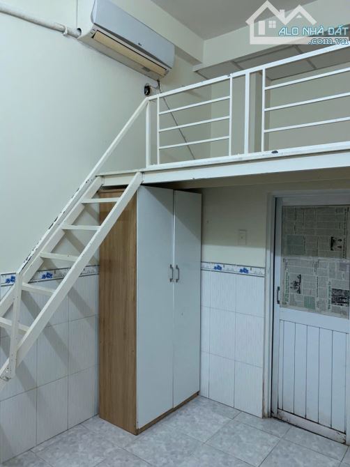 Bán Gấp CHDV Sân Bay Tân Sơn Nhất 6 Tầng Với 461,2m2 CN HĐT 180tr/th Bán 75 Tỷ - 5