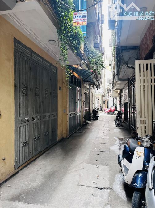 Nhà phân lô, dân xây, 2 mặt thoáng, ôt đỗ cửa, kinh doanh tốt, DT 46m2, giá bán 10.5 tỷ - 5