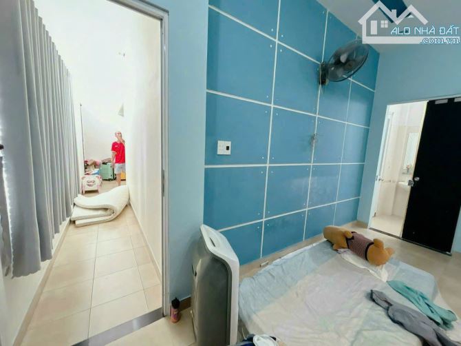 Bán nhà 1T1L góc 2 mặt tiền gần vòng xoay Biên Hùng, 9x12m 110m. Đường ôto. Giá 5,8 tỷ - 5