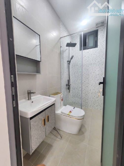 HXH 7M CÁCH MT AN DƯƠNG VƯƠNG CHỈ 10M - 56m2 ( 5 TẦNG ) CÓ THANG MÁY - GIÁ : 9 TỶ 4 - 5