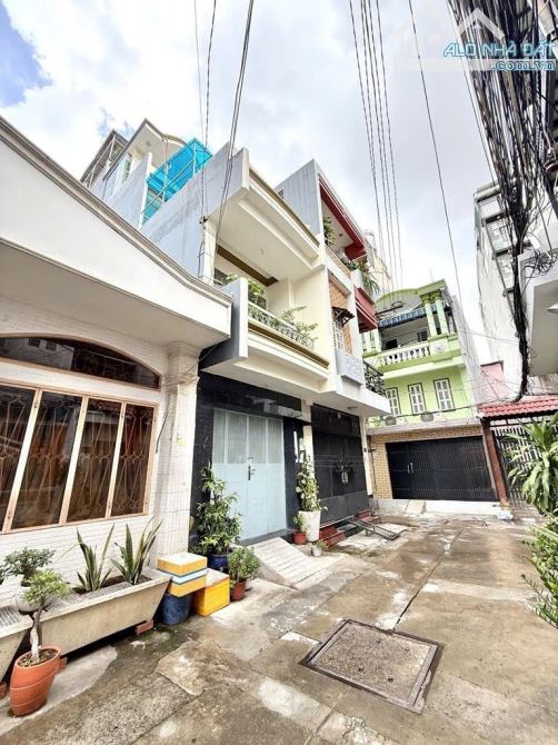 CHDV 9 TỶ NHỈNH DOANH THU TRÊN 30TR THÁNG NHÀ 5 TẦNG HẺM XE HƠI ĐẬU CỬA – CƯ XÁ PHAN ĐĂNG - 5
