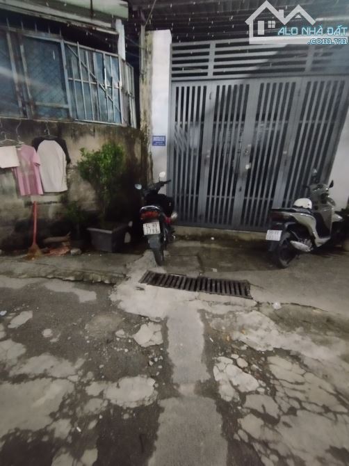 Bán Nhà hxh VF3 - Nguyễn Văn Khối F11 Gò Vấp Cũ 70M2 chỉ 4,9Tỷ - 5